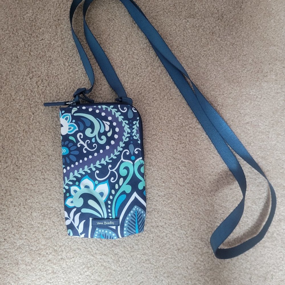 Vera Bradley Lighten Up RFID Mini Cellphone Caddy bag